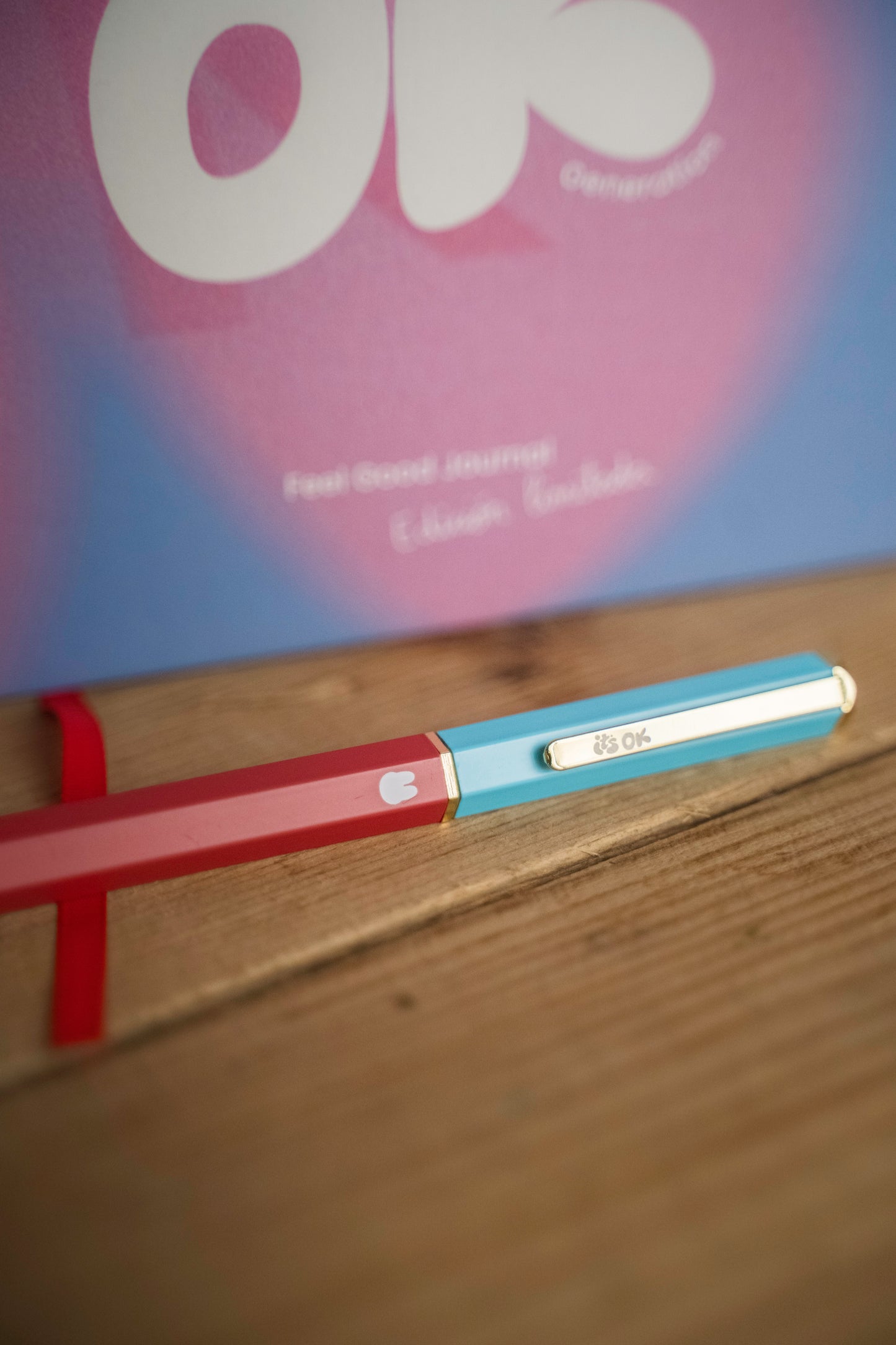 Bolígrafo Gen II | Exterior rojo y azul