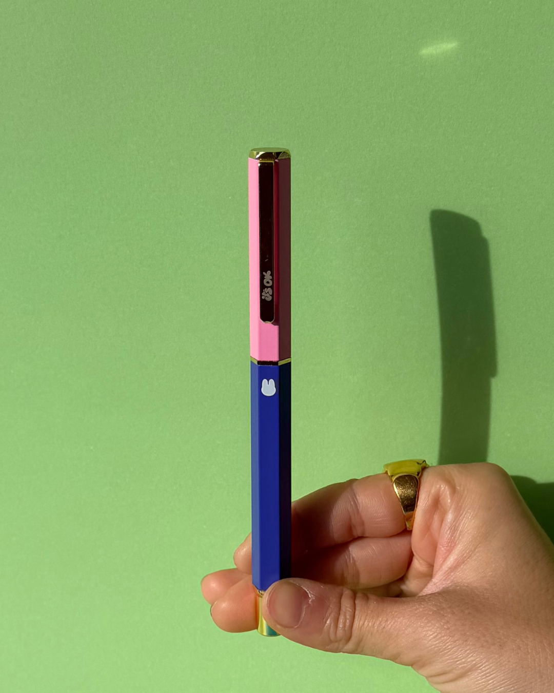 Bolígrafo Gen II | Exterior azul y rosa